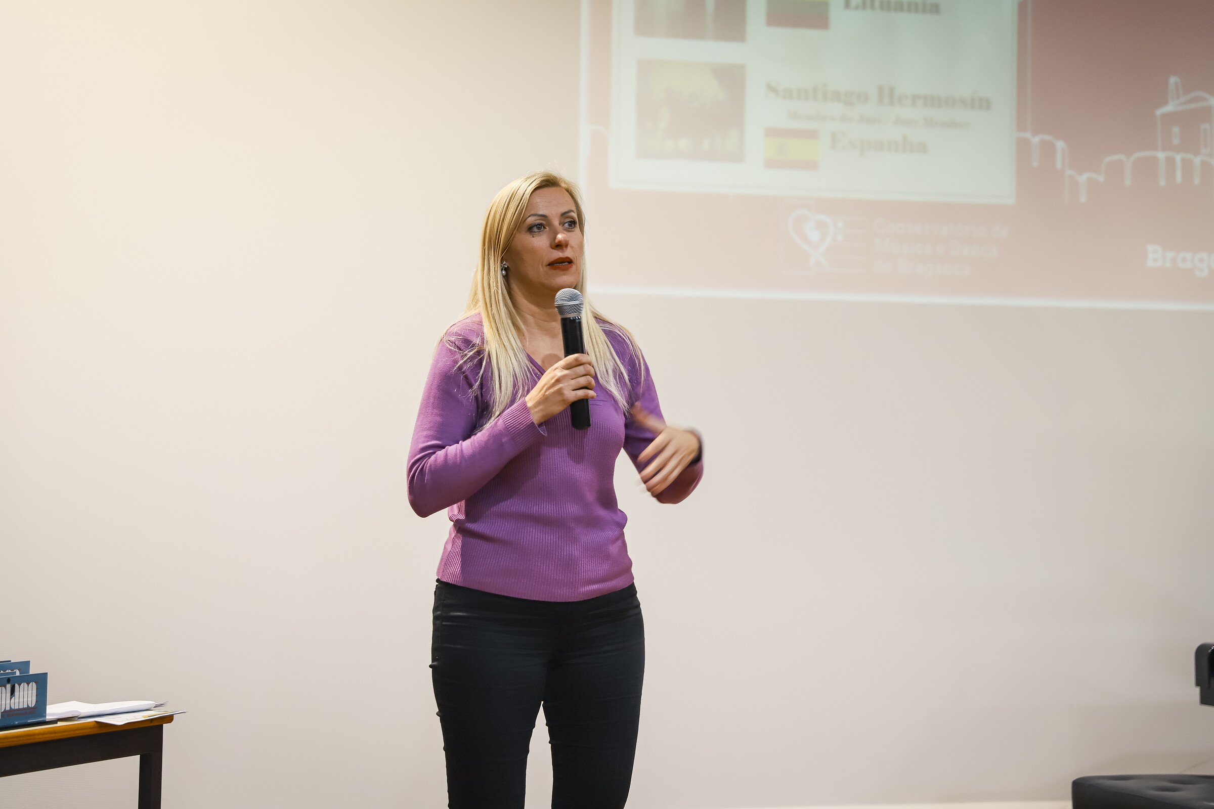 0303 - concursos _ 0-17
