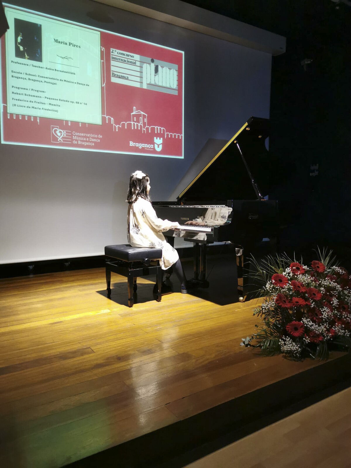 0303 - concursos _ 0000-26