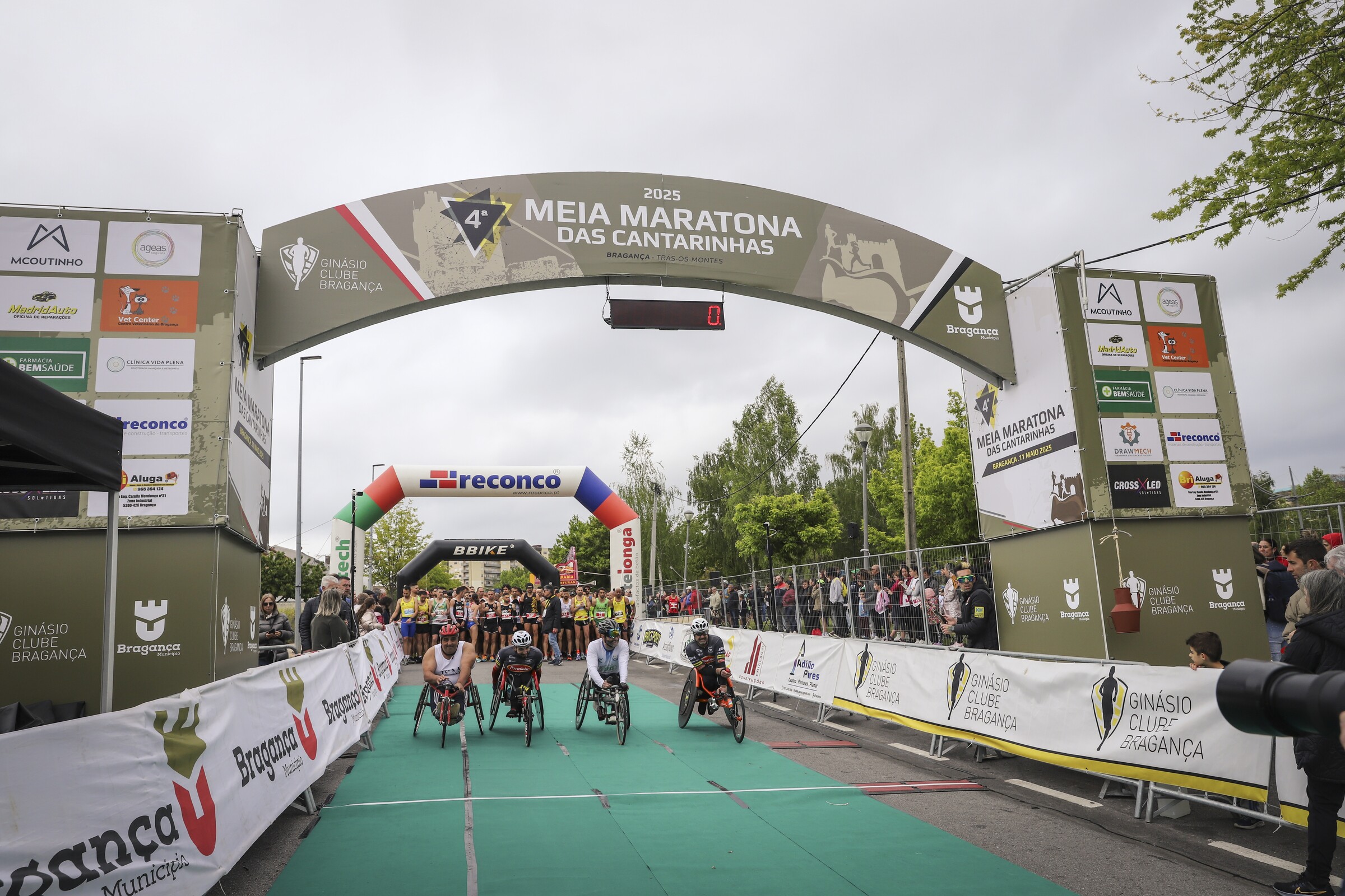 1105 - Maratona - 0-9