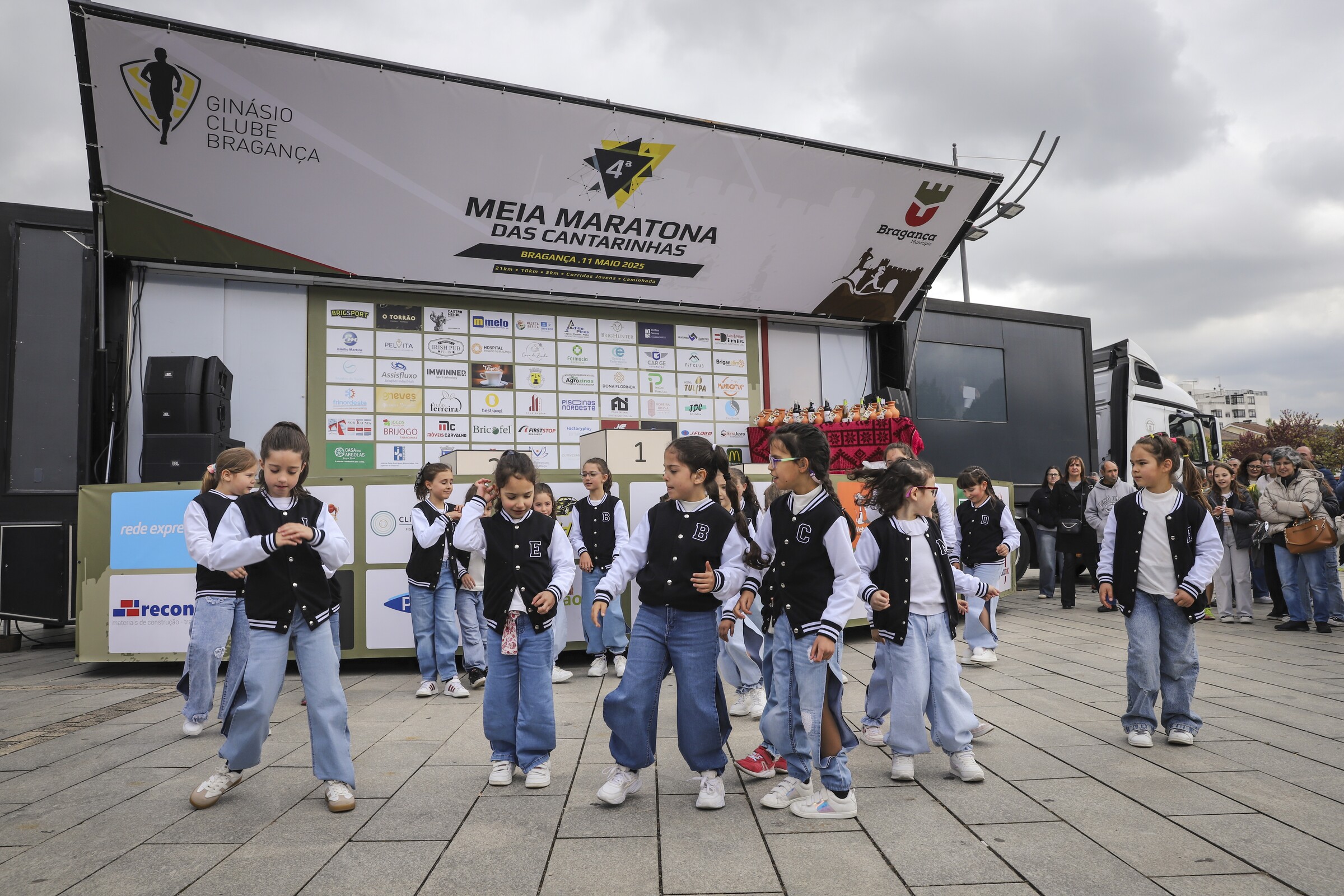 1105 - Maratona - 0-26