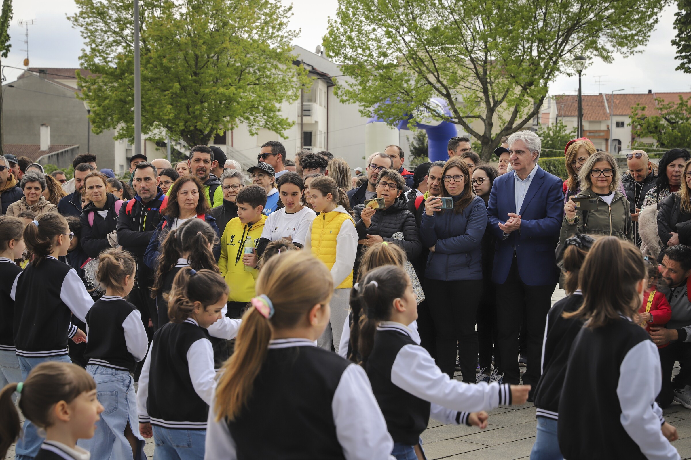 1105 - Maratona - 0-28