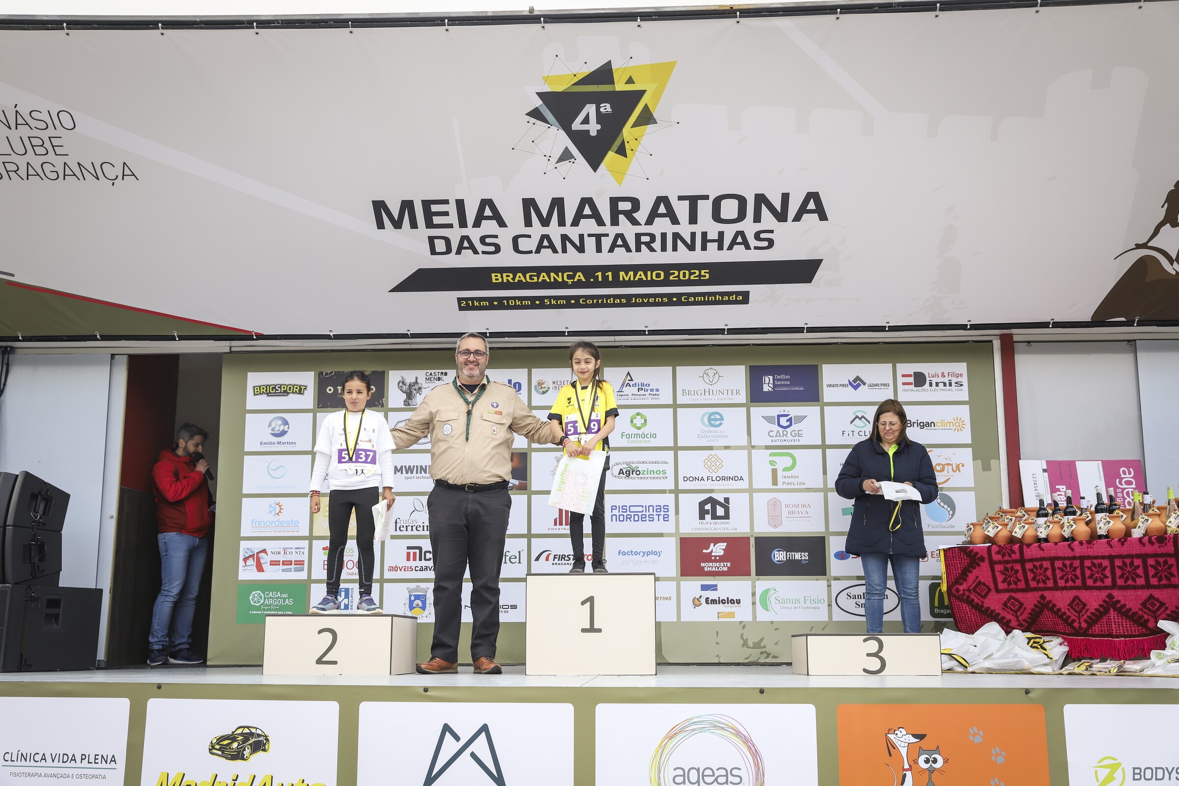 1105 - Maratona - 0-35