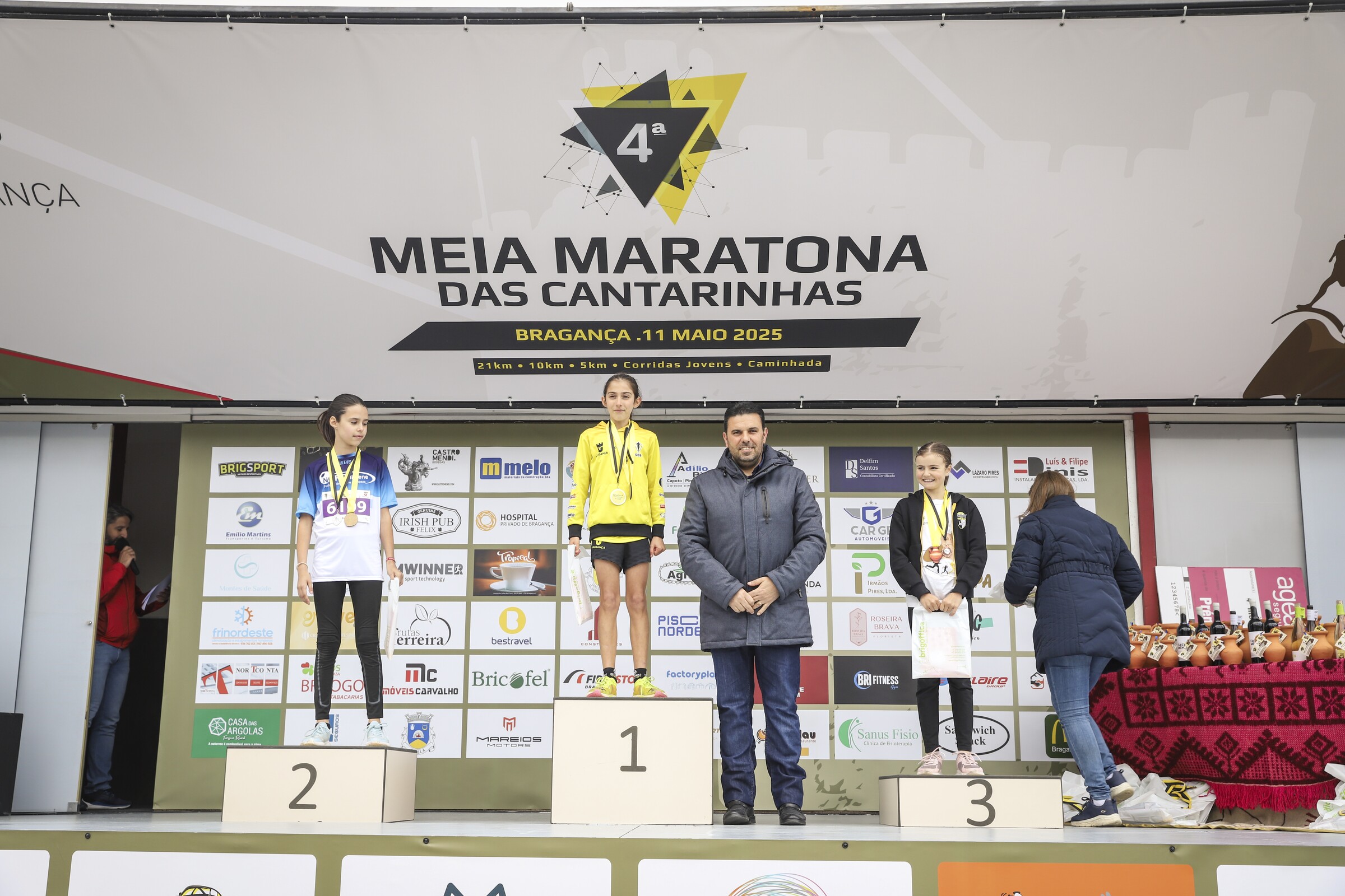1105 - Maratona - 0-37