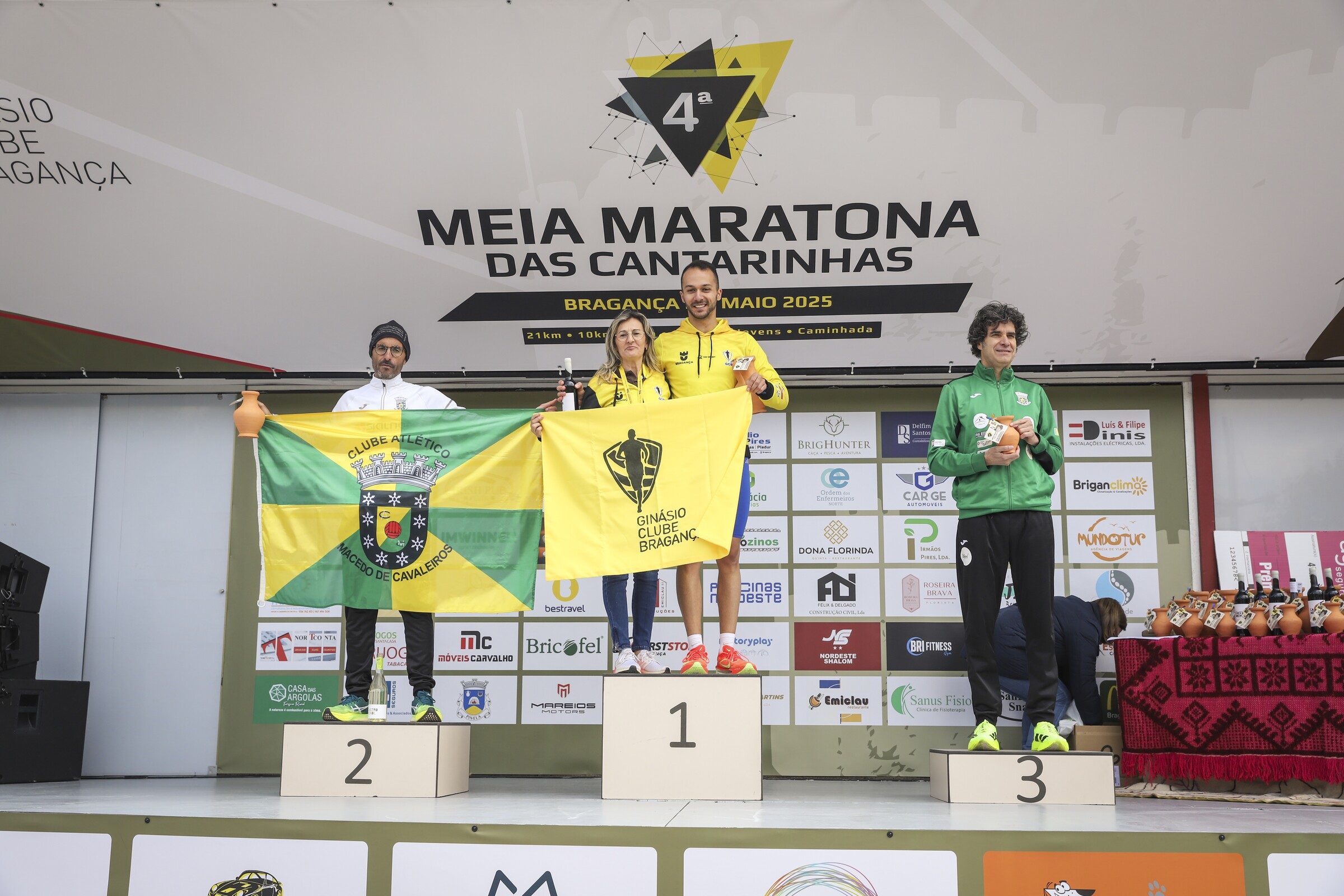 1105 - Maratona - 0-44