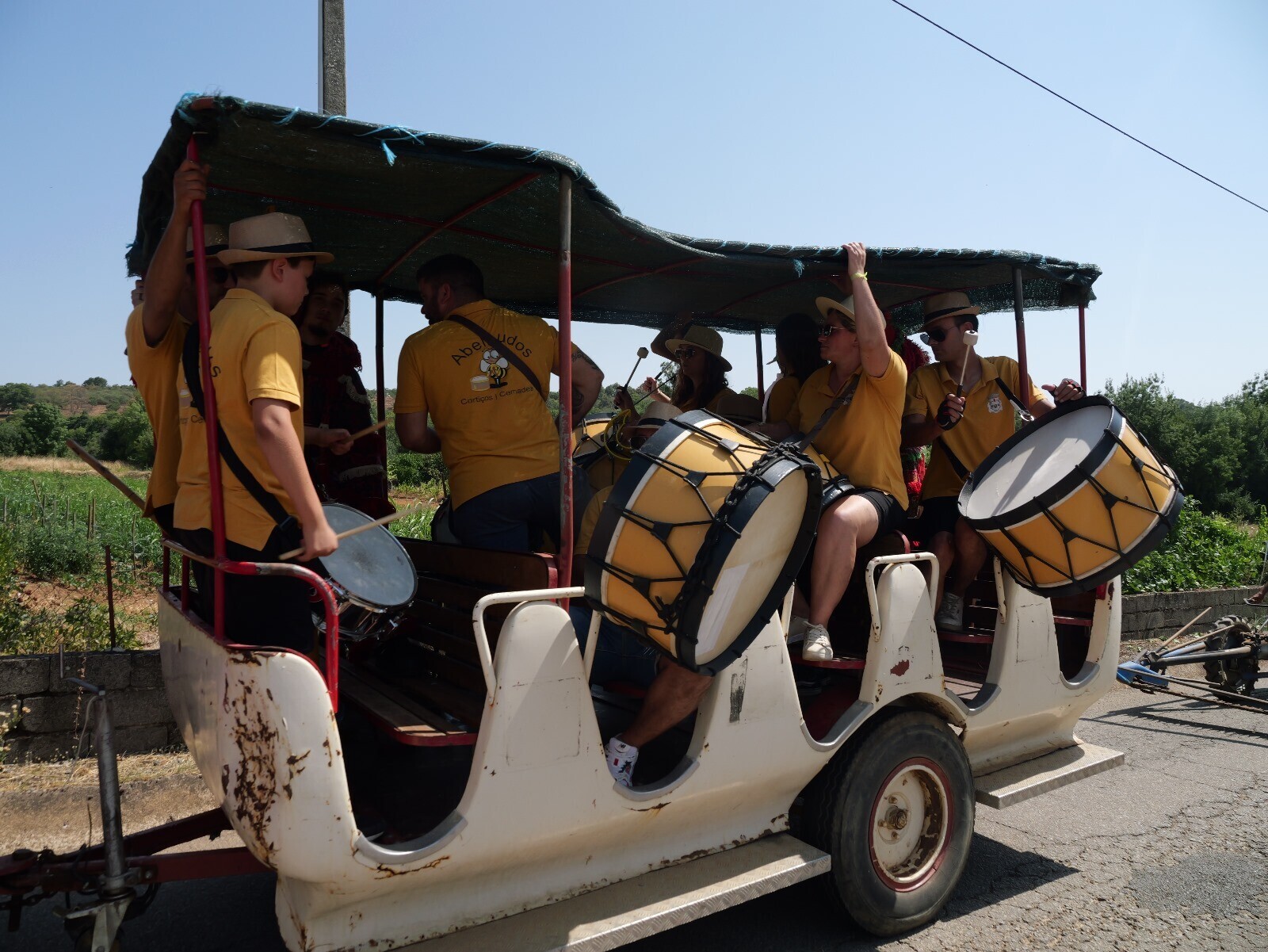tratores2
