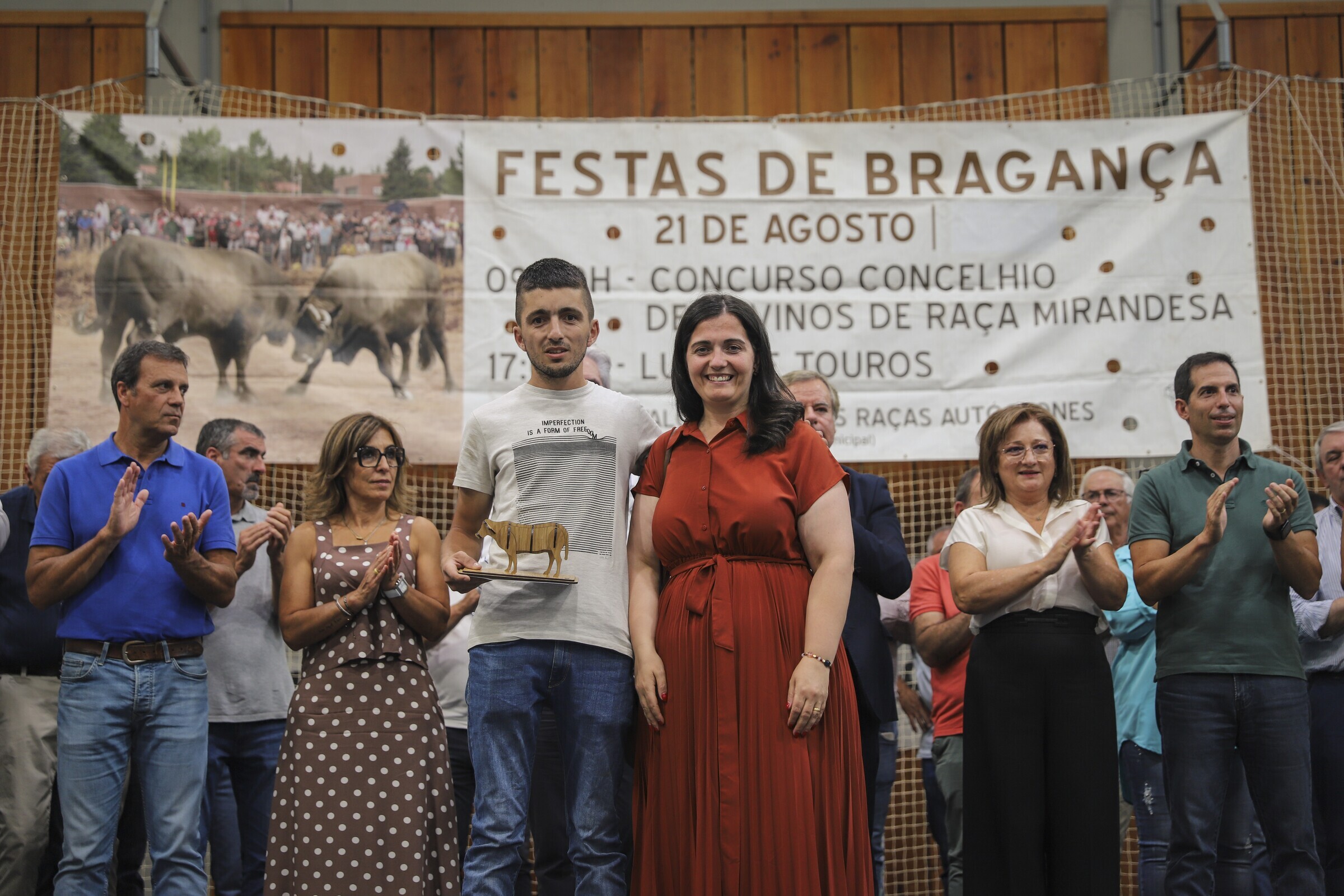 2108 - Concurso - publicar-28