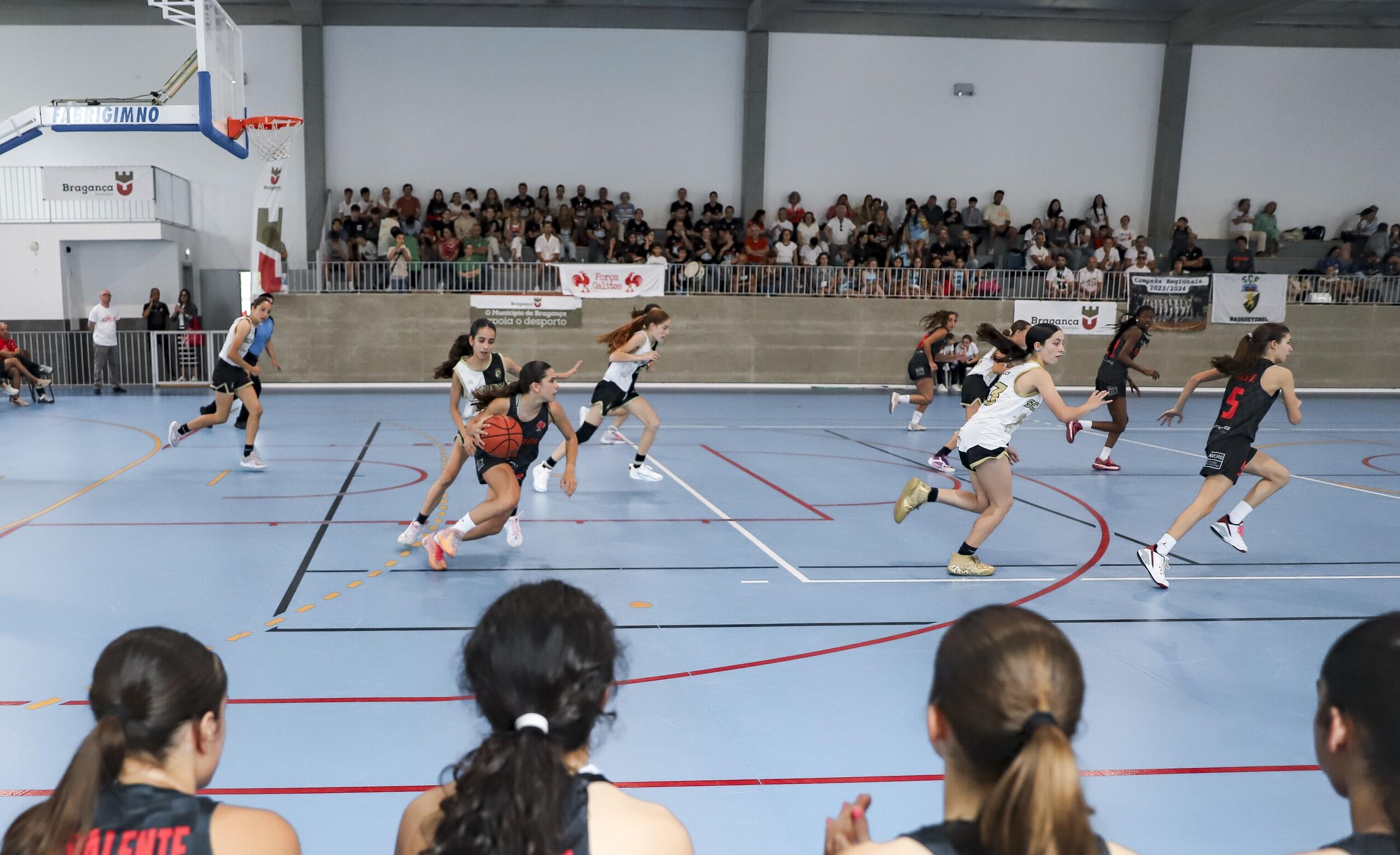 0906 -basket fem sub14 final - 0-3
