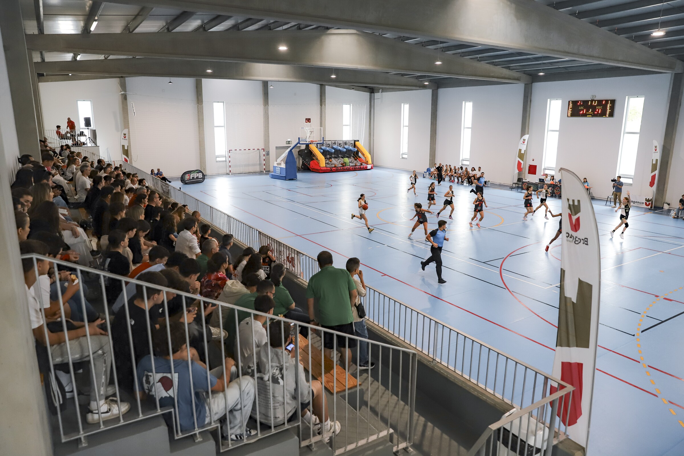 0906 -basket fem sub14 final - 0-5