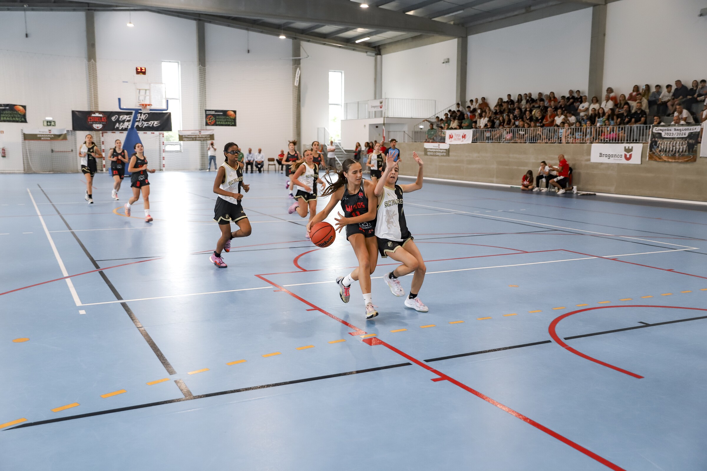 0906 -basket fem sub14 final - 0-10
