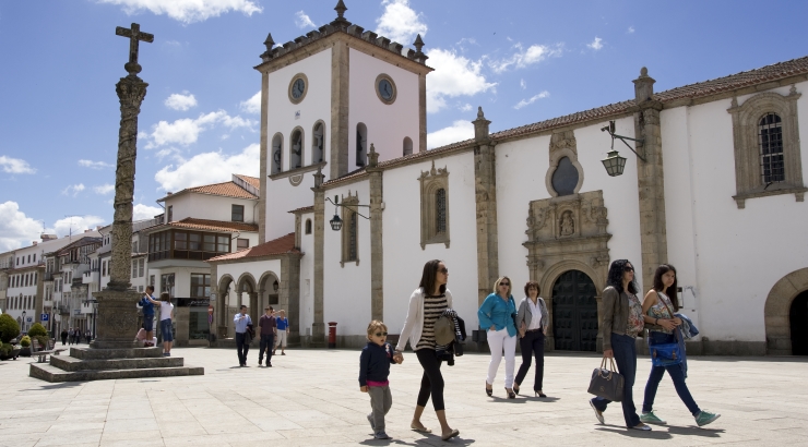 Reunião com comerciantes do centro urbano de Bragança