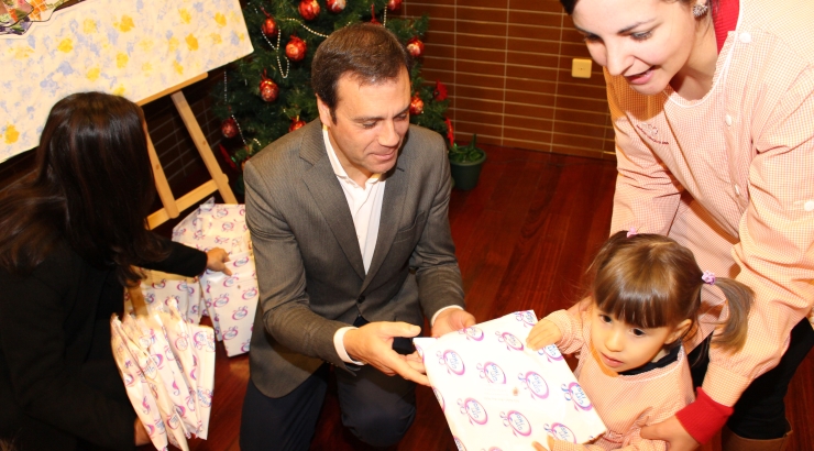 Município de Bragança oferece presentes de Natal a crianças