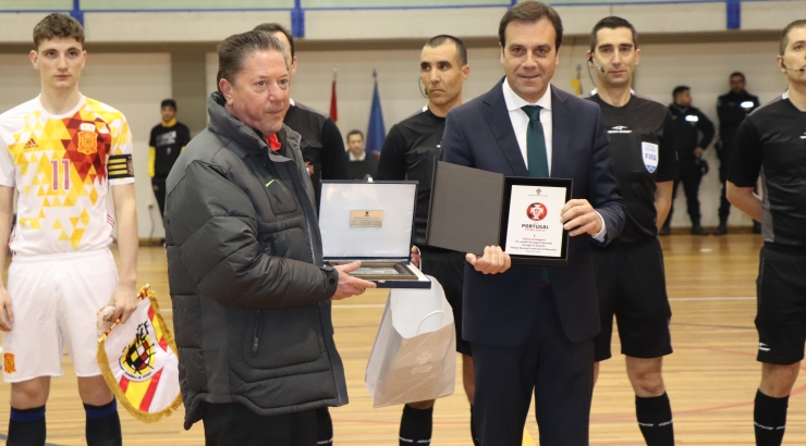 Seleção Nacional de futsal joga em Bragança