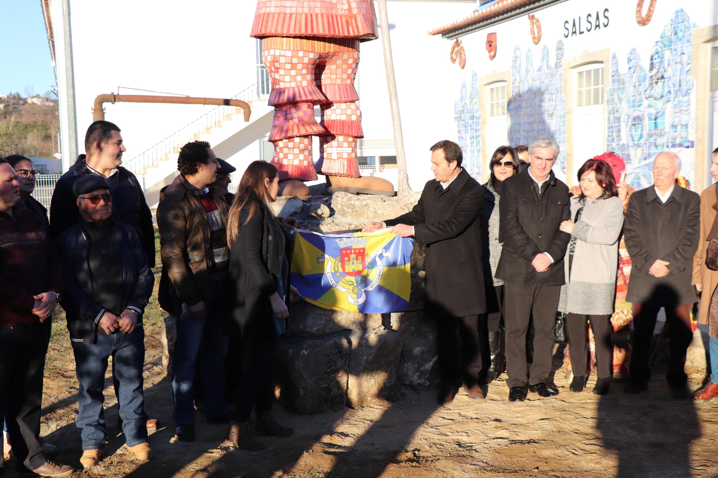 Inauguração da Escultura do Careto de Salsas e do Painel de Azulejos