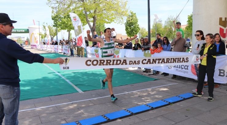 Mais de 900 pessoas na Corrida das Cantarinhas