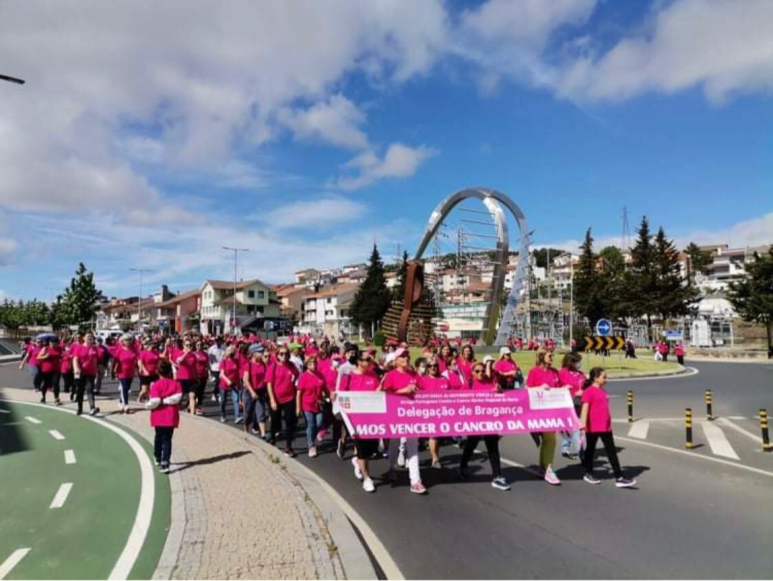 Caminhada Solidária Rosa a favor da Liga Portuguesa Contra o Cancro