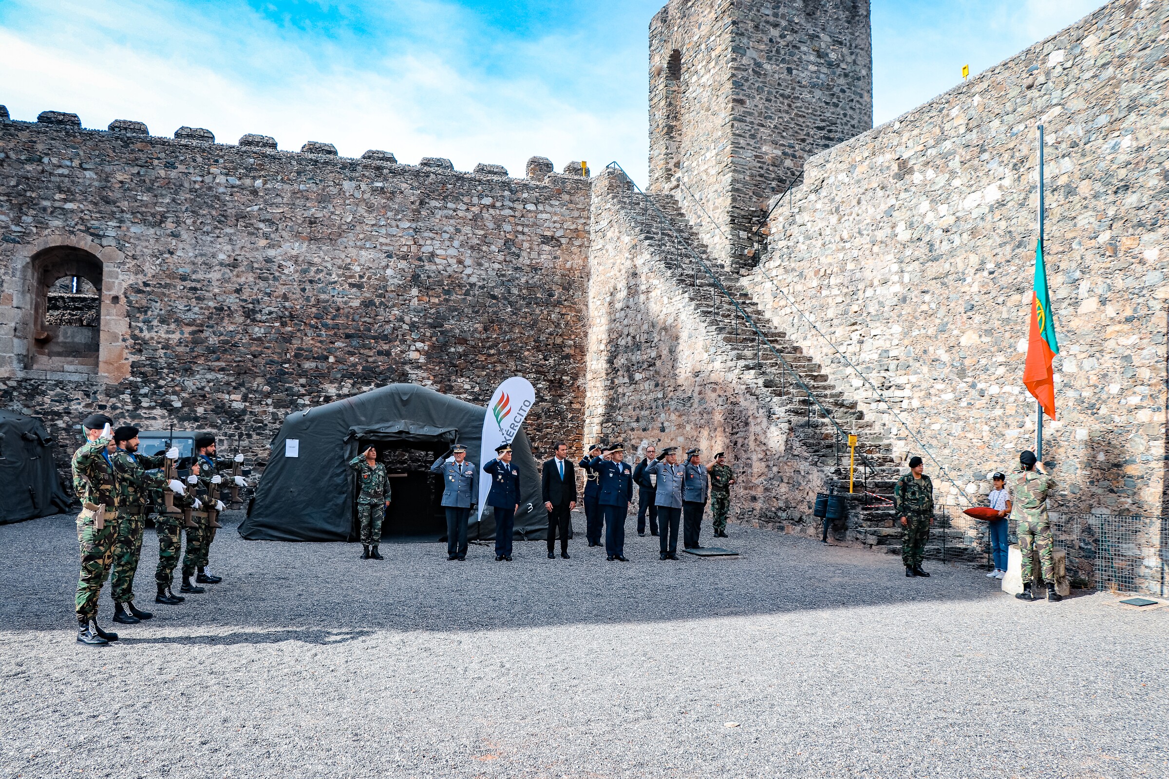 As Forças Armadas Portuguesas em Bragança