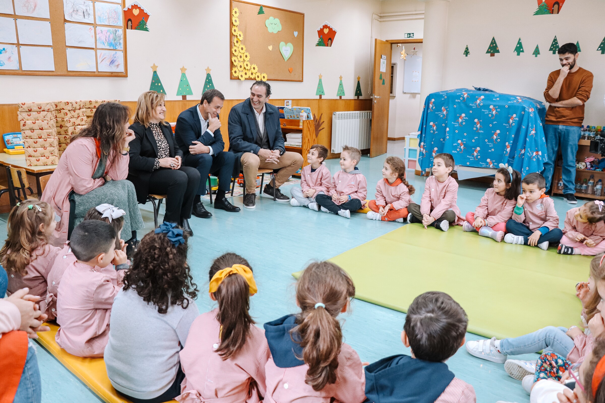 Em Bragança, há presentes de Natal para todas as crianças e alunos do Pré-escolar e 1.º CEB