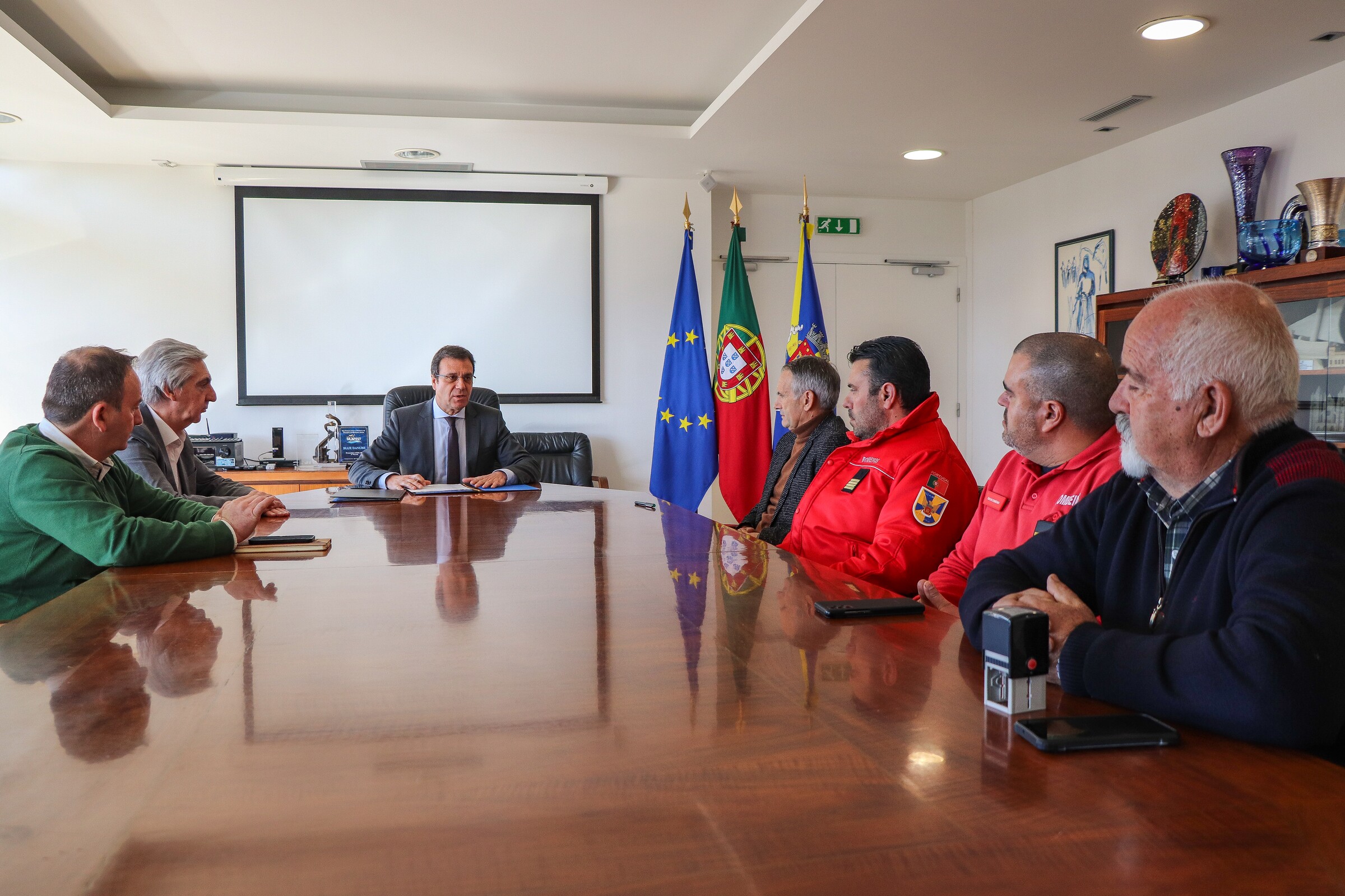 Município de Bragança celebra protocolos com Associações Humanitárias de Bombeiros do concelho