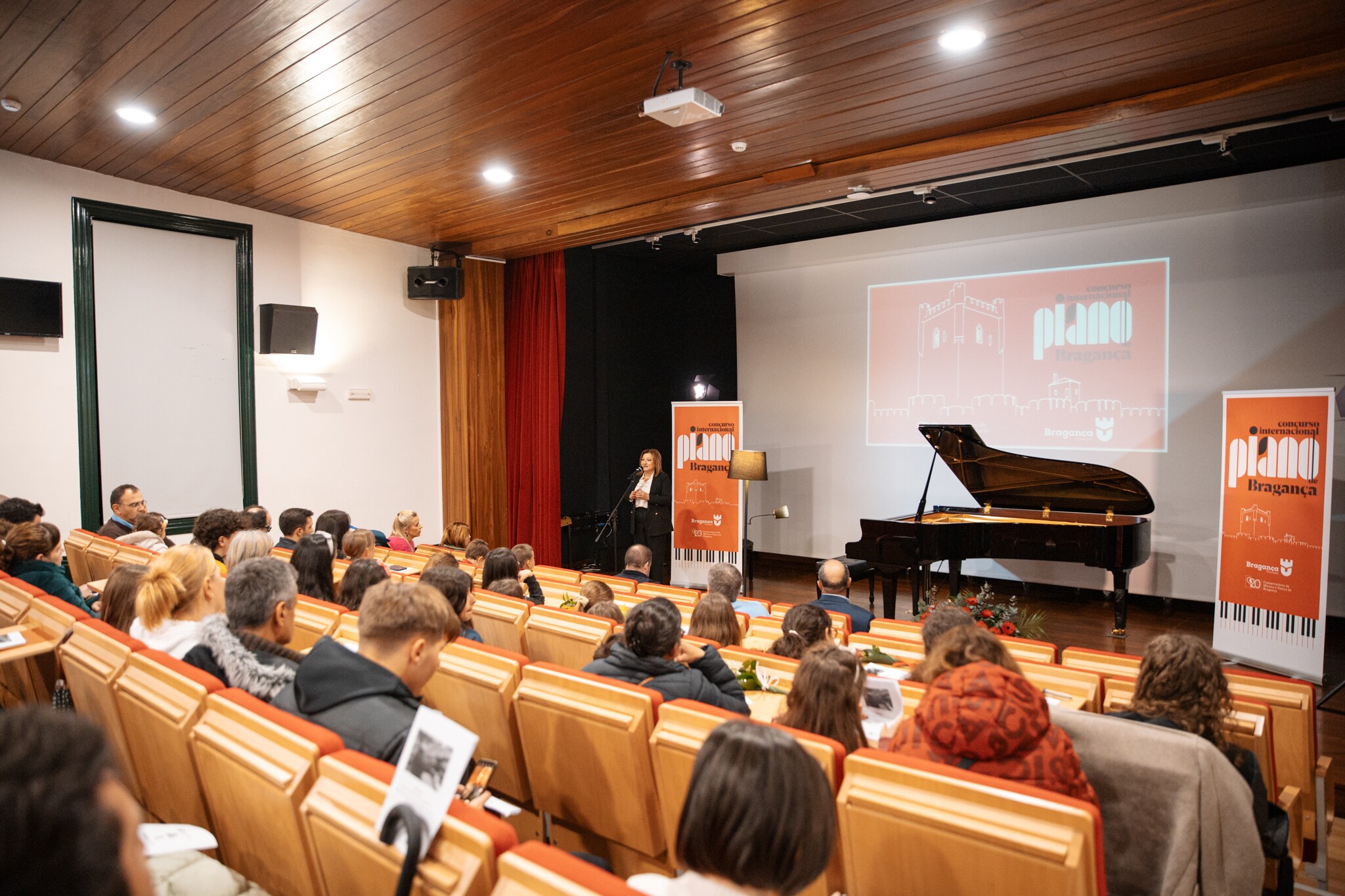 1.º Concurso Internacional de Piano de Bragança