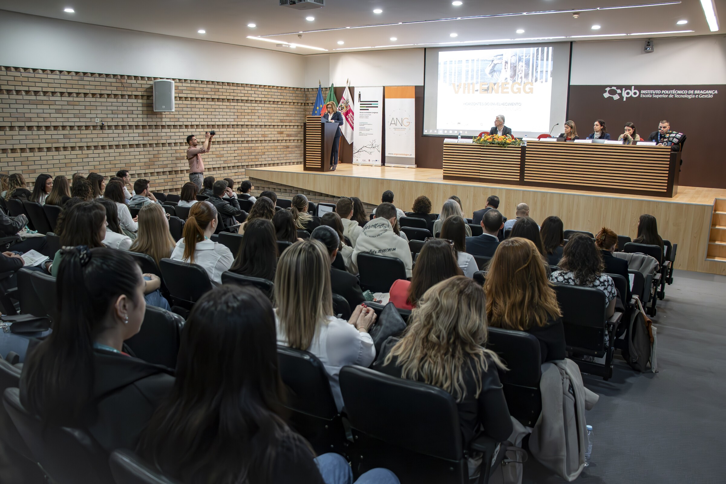 VIII Encontro Nacional de Estudantes de Gerontologia e Gerontólogos