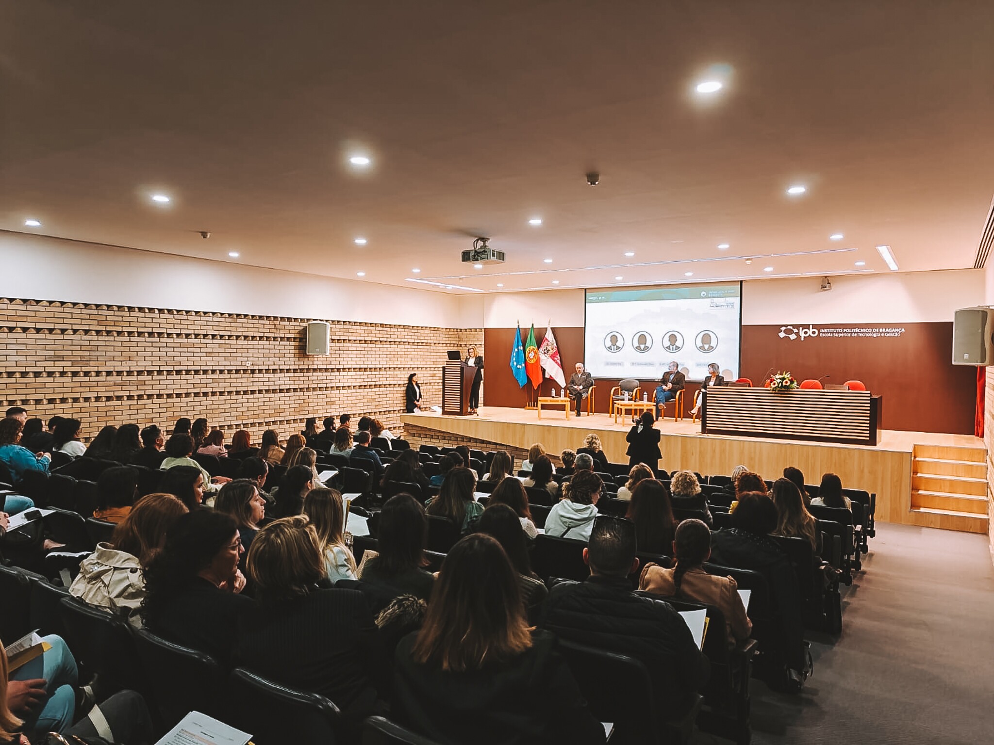 II Jornadas em Feridas