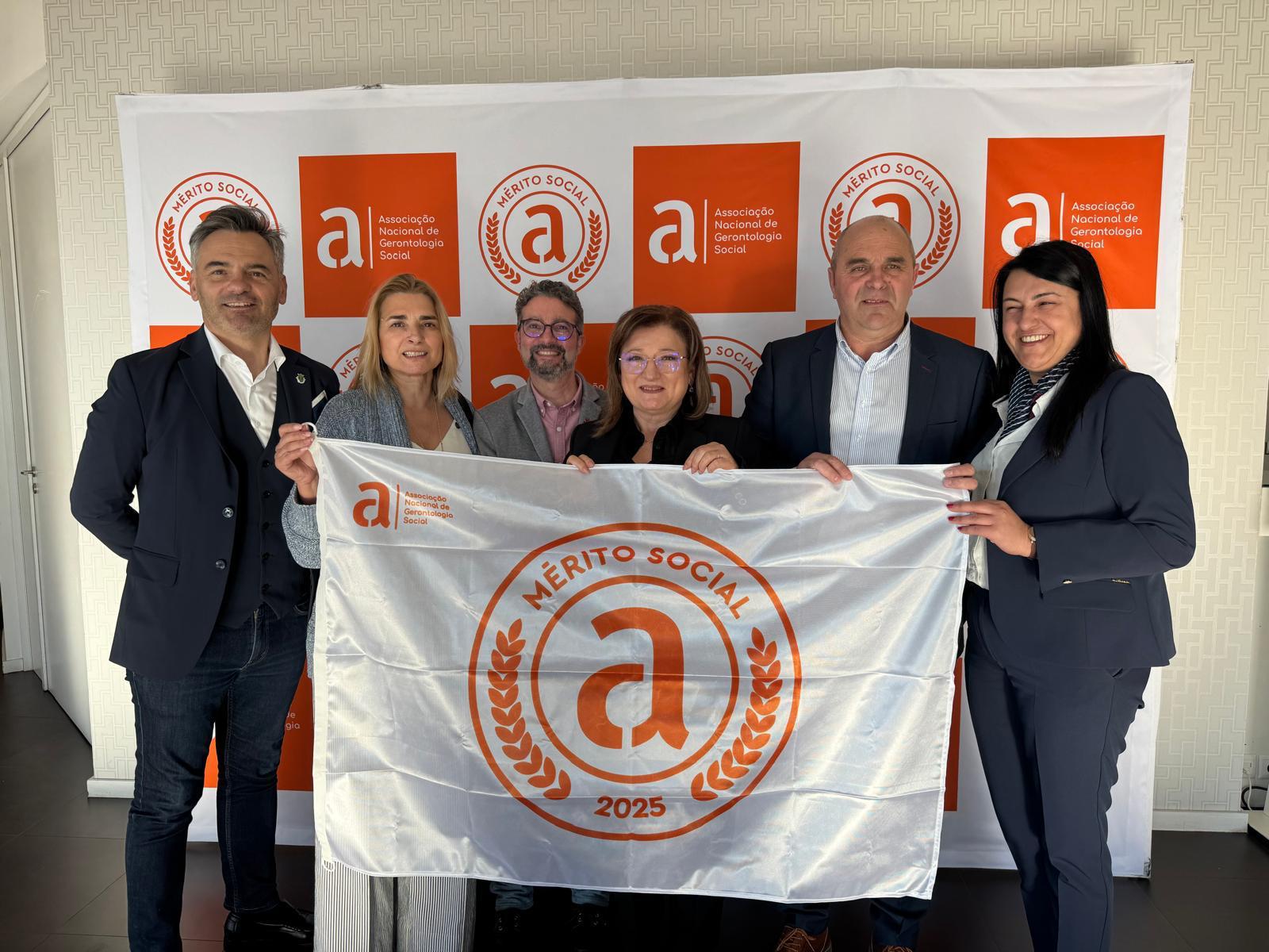 Bragança é distinguida com o Prémio Bandeira de Mérito Social